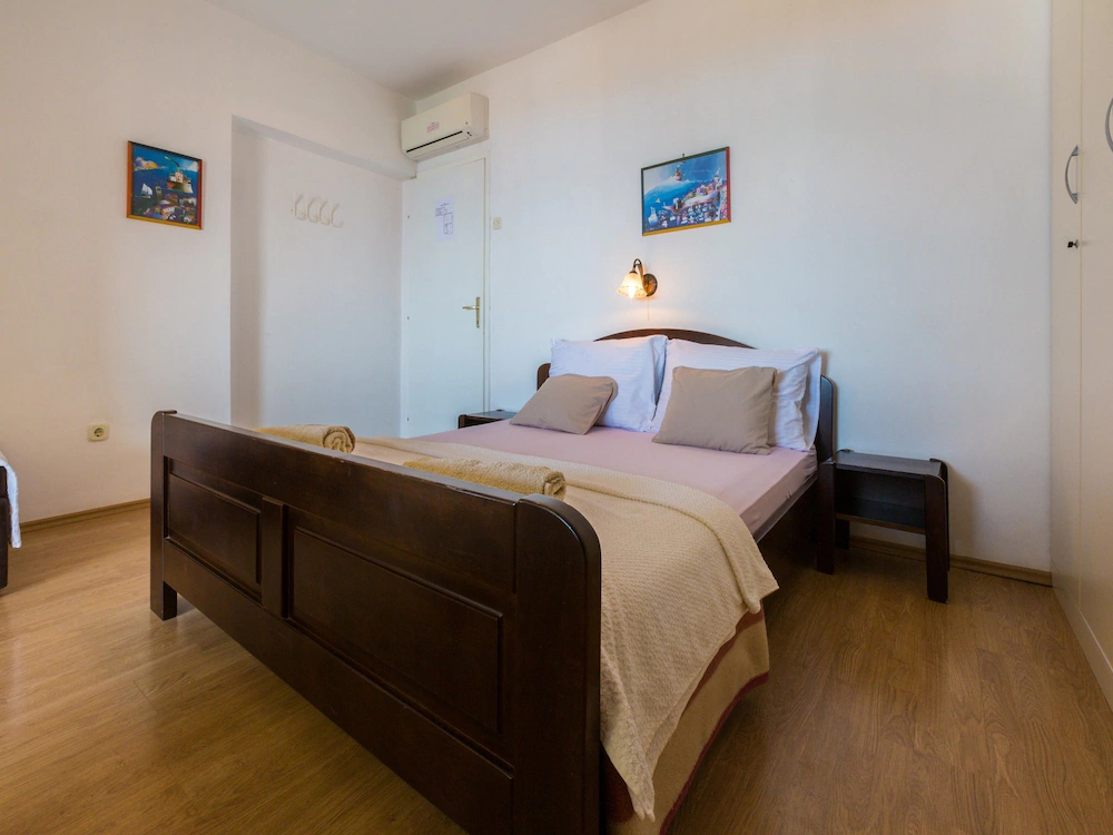 Apartments Neno
