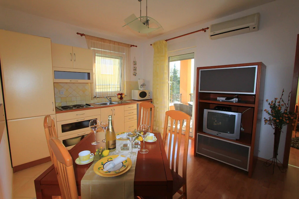 Apartments Pekera