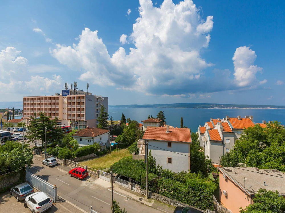 Apartments Pekera