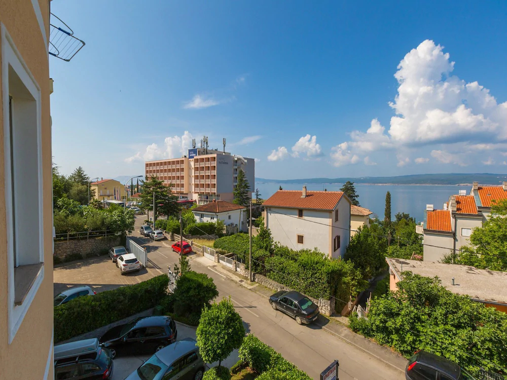 Apartments Pekera