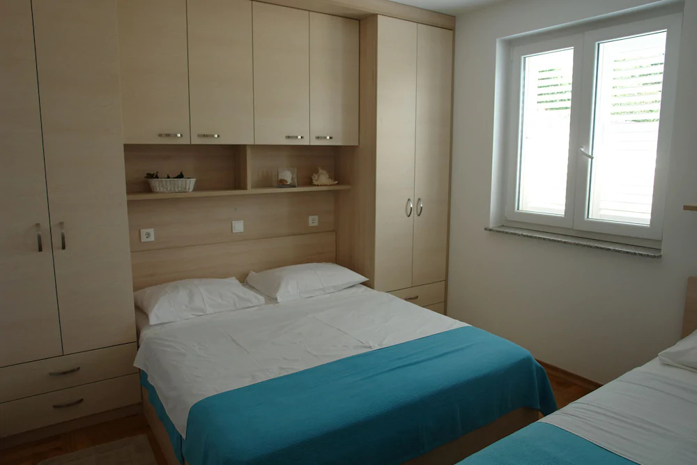 Apartments Petak Novi