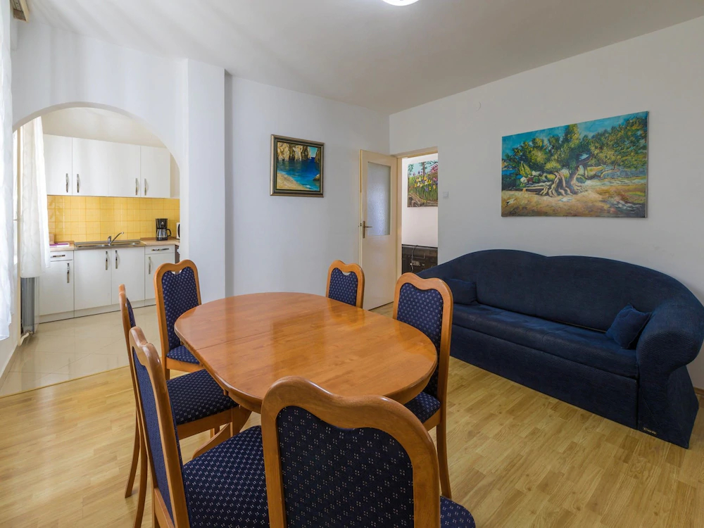 Apartments Pinty