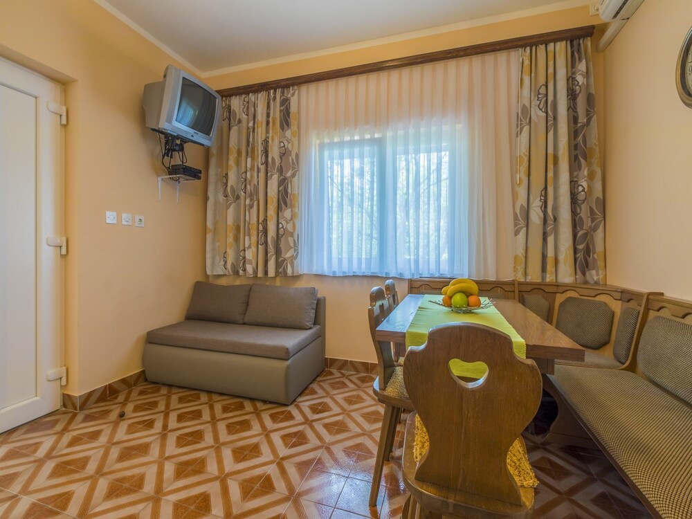 Apartments Plemmy