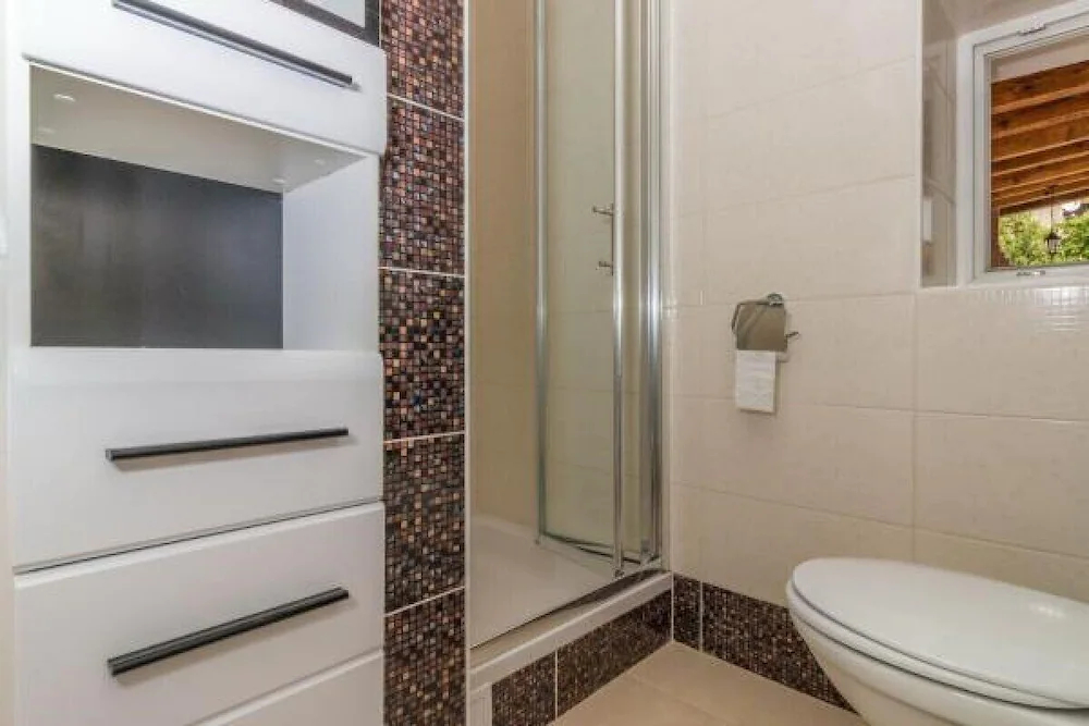 Apartments Sare