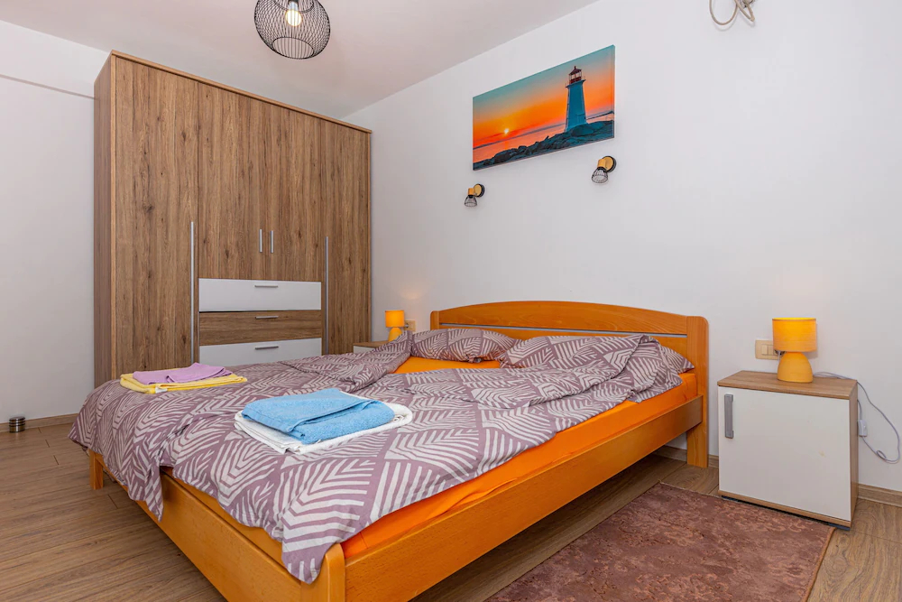 Apartments Sare