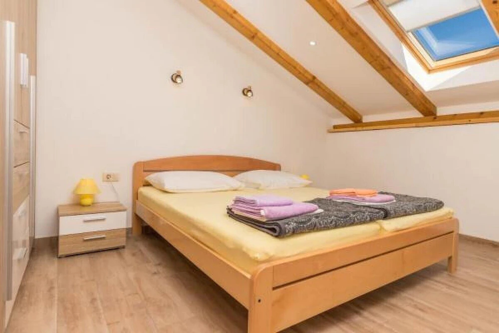 Apartments Sare