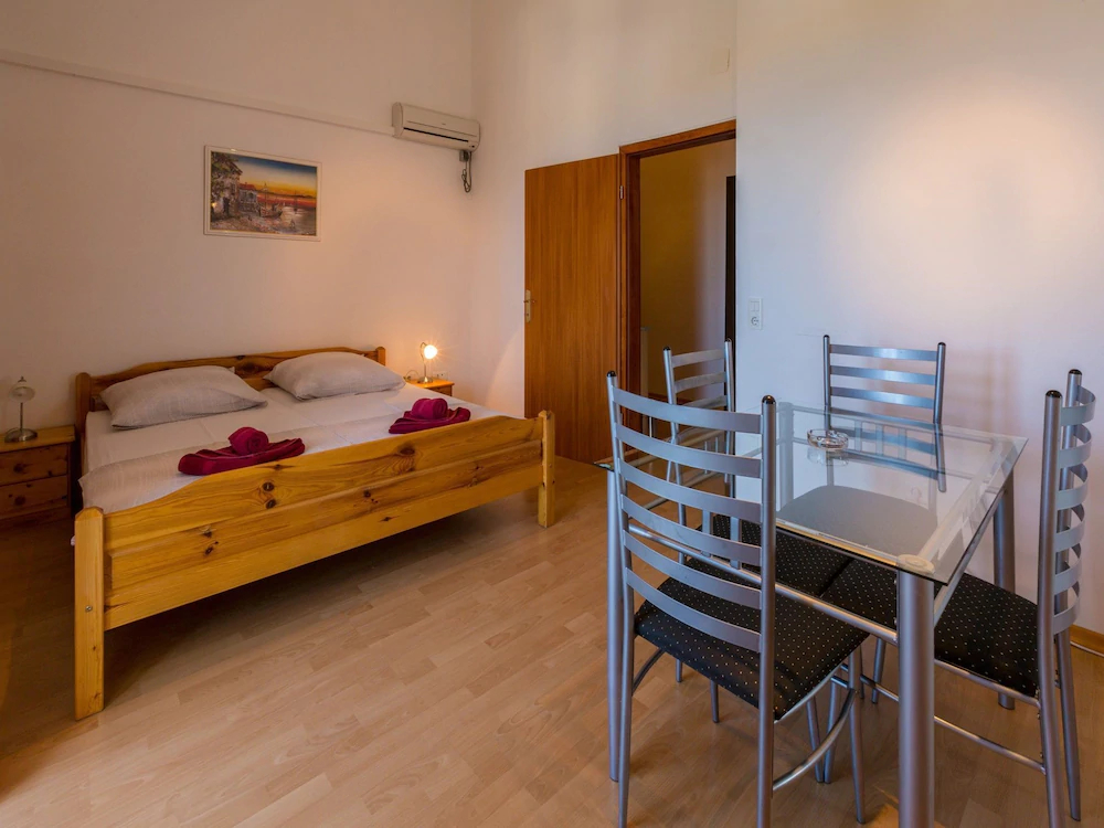 Apartments Seper