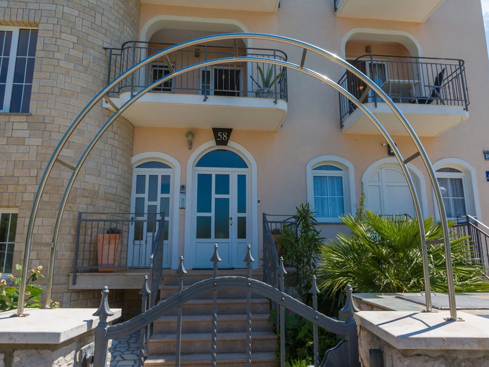 Apartments Seper