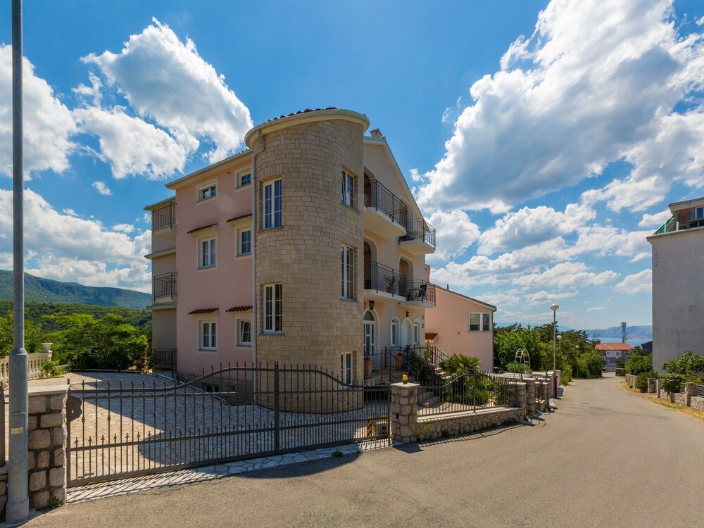 Apartments Seper