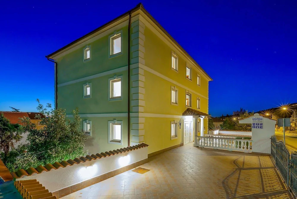 Apartments Tommy Com