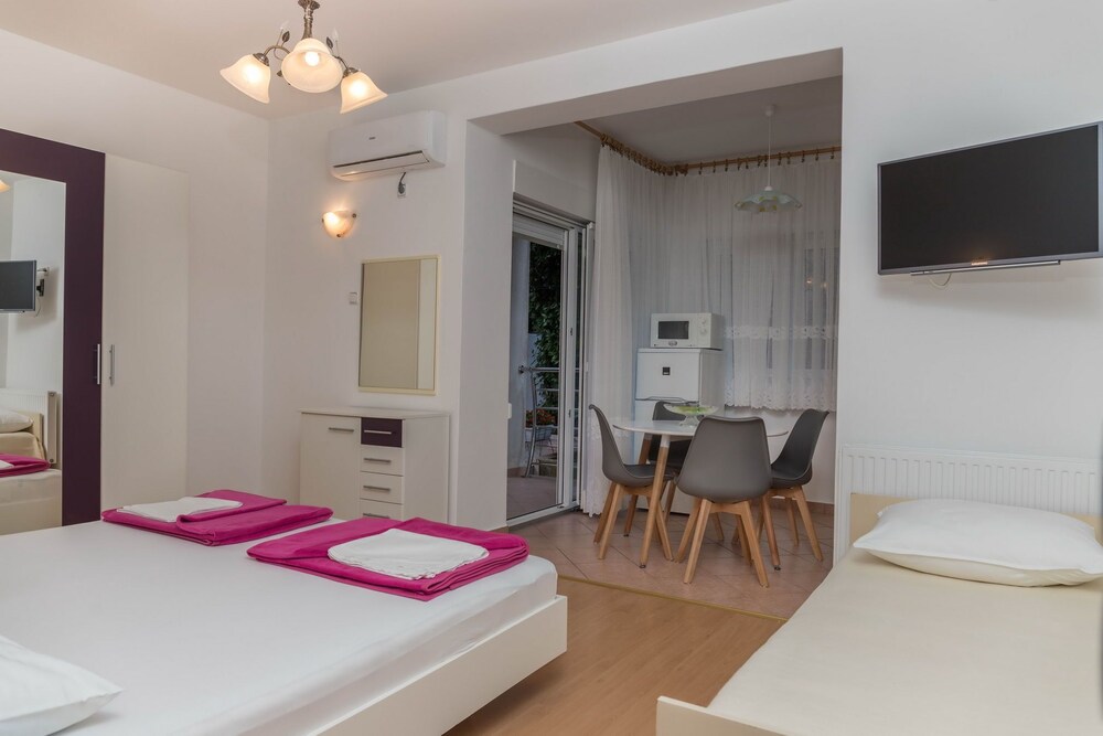 Apartments Zorica