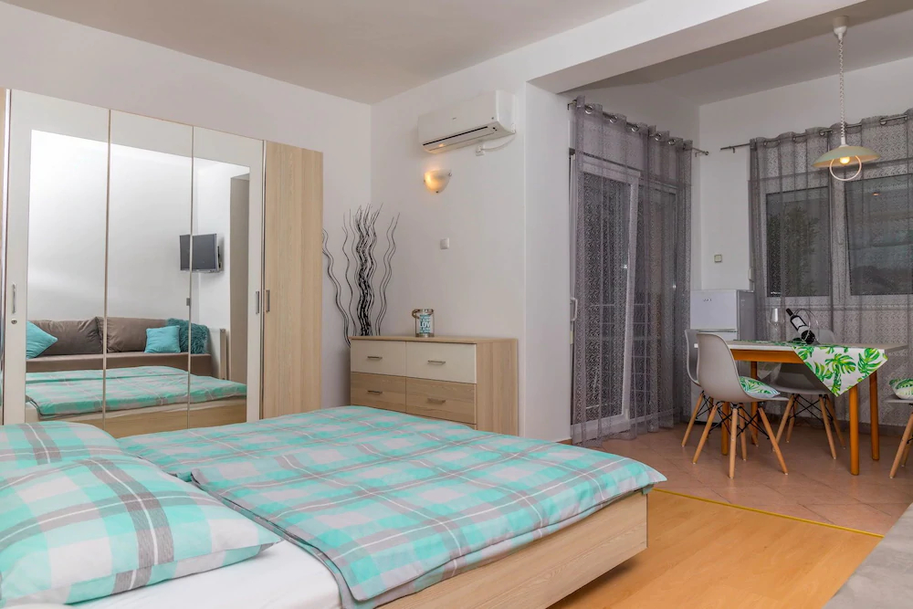 Apartments Zorica
