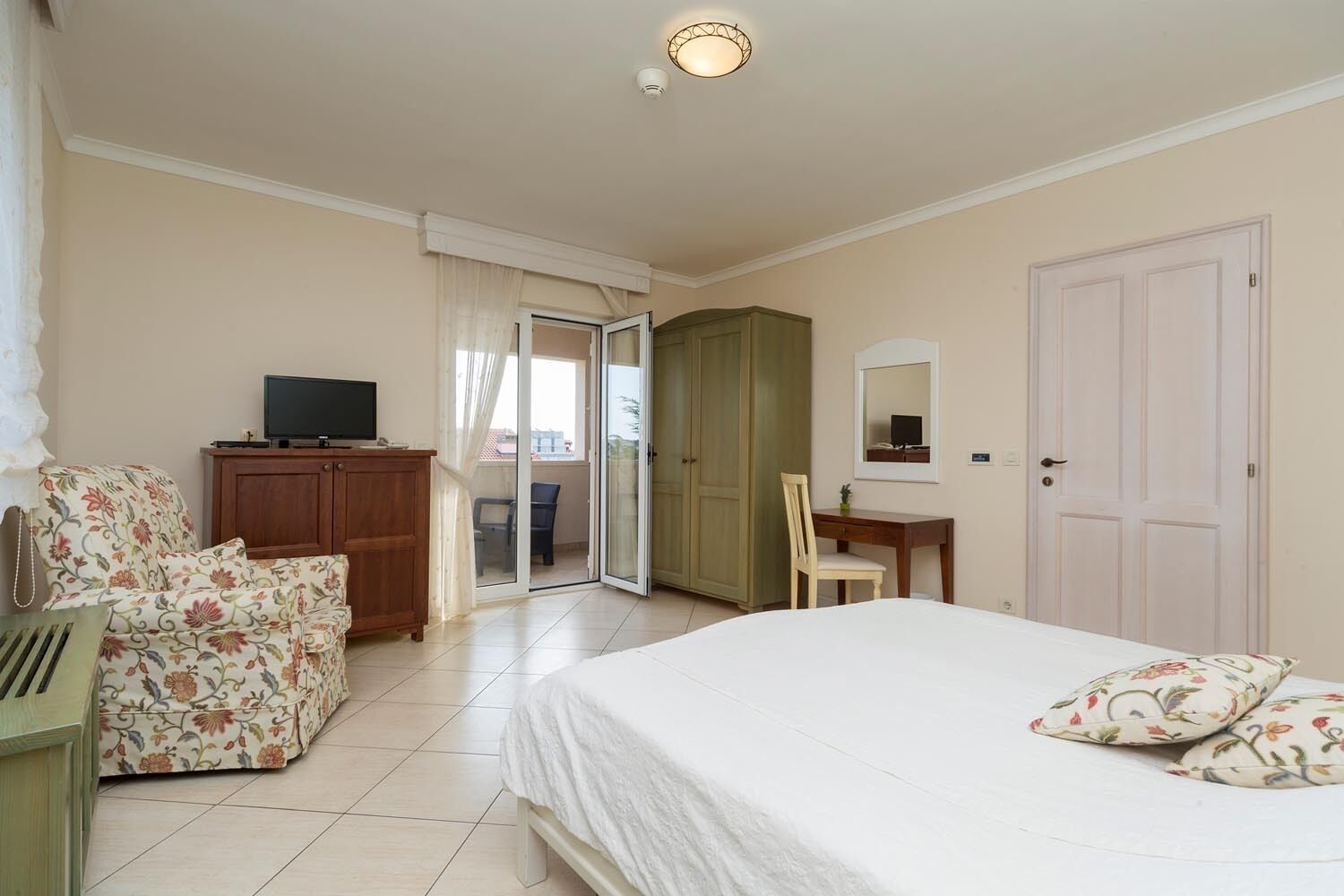 Hotel Abalone