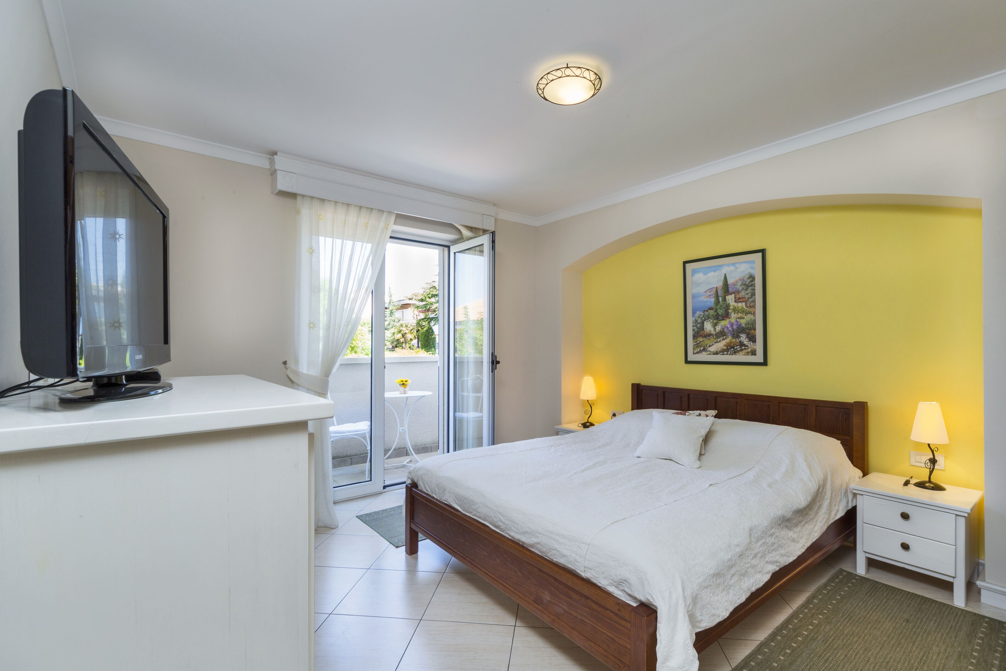 Hotel Abalone