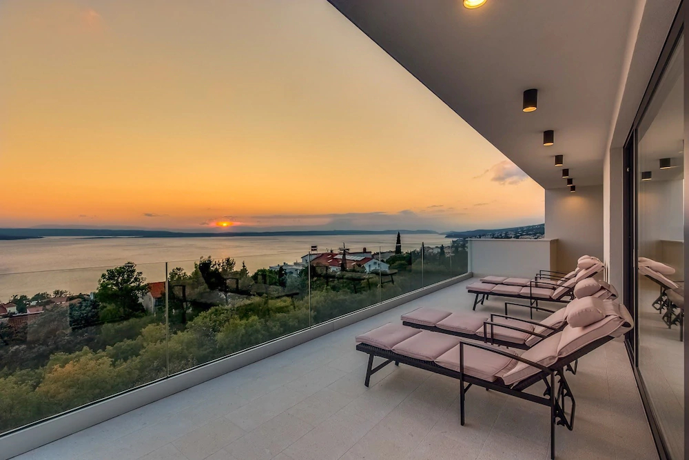 House Luxus Villa Arly