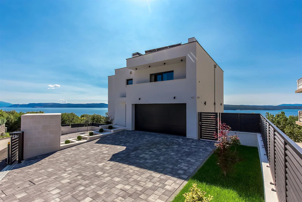 House Luxus Villa Arly