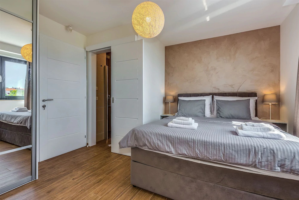 House Luxus Villa Arly
