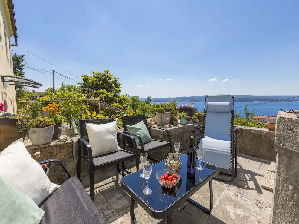 House Rustic Villa Mala