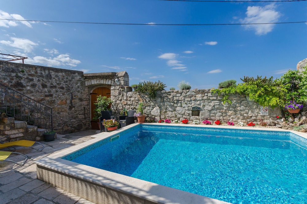 House Villa Ljuba