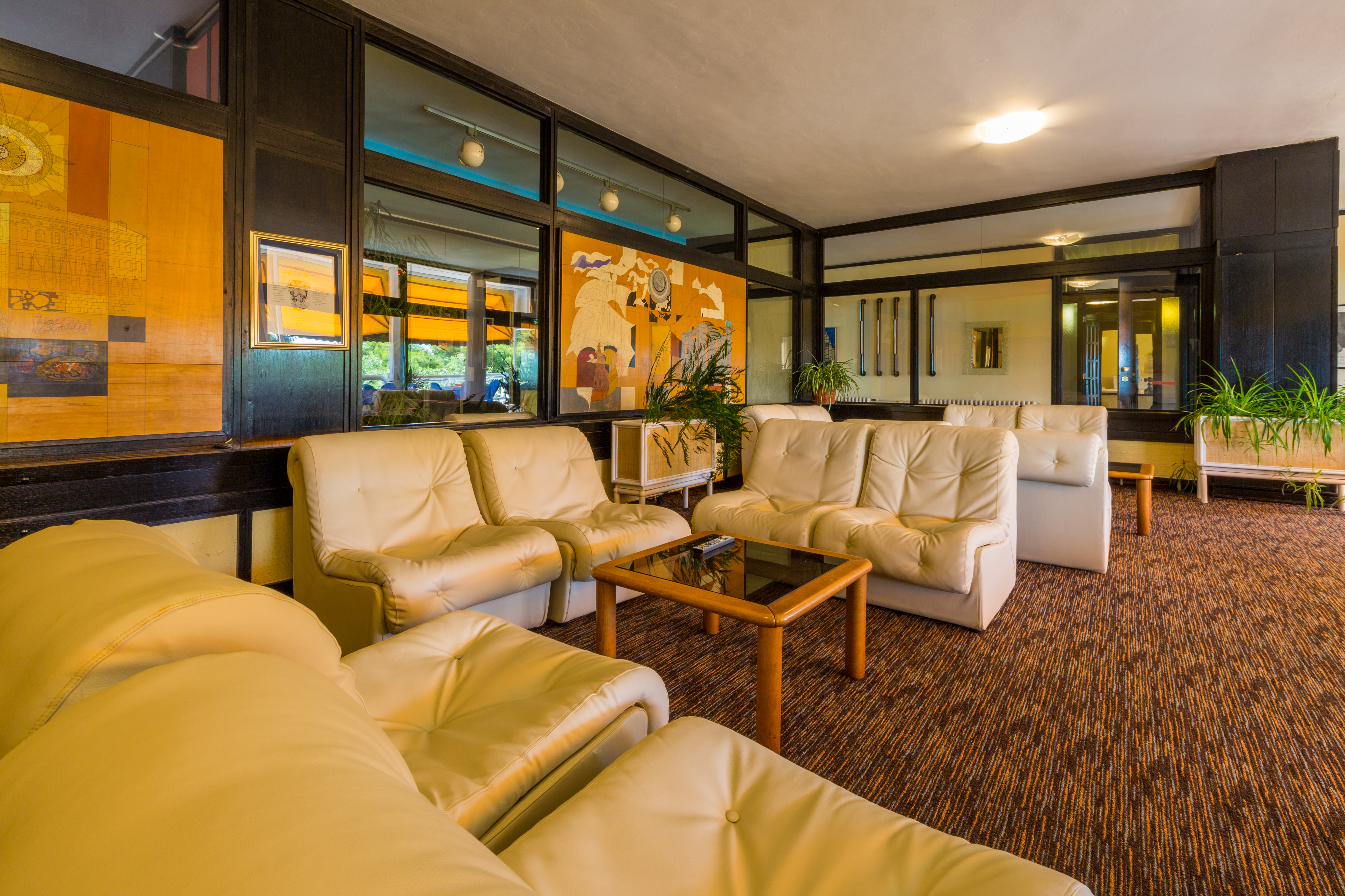 Hotel International