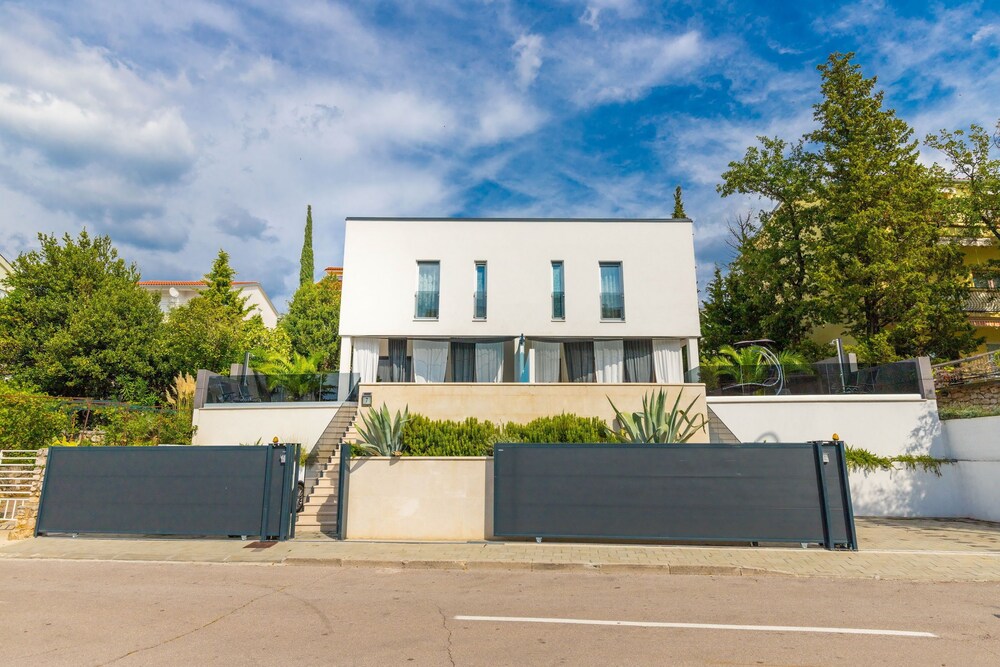 Villa Luna