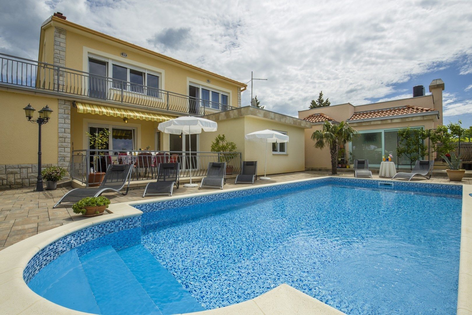 Villa Mary