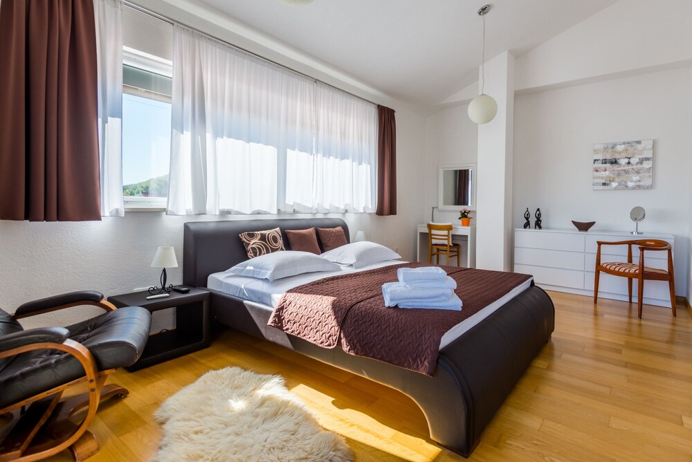 Luxury Villa Nadalina