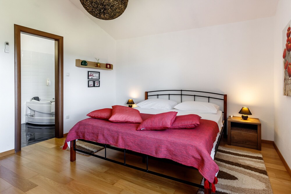 Luxury Villa Nadalina