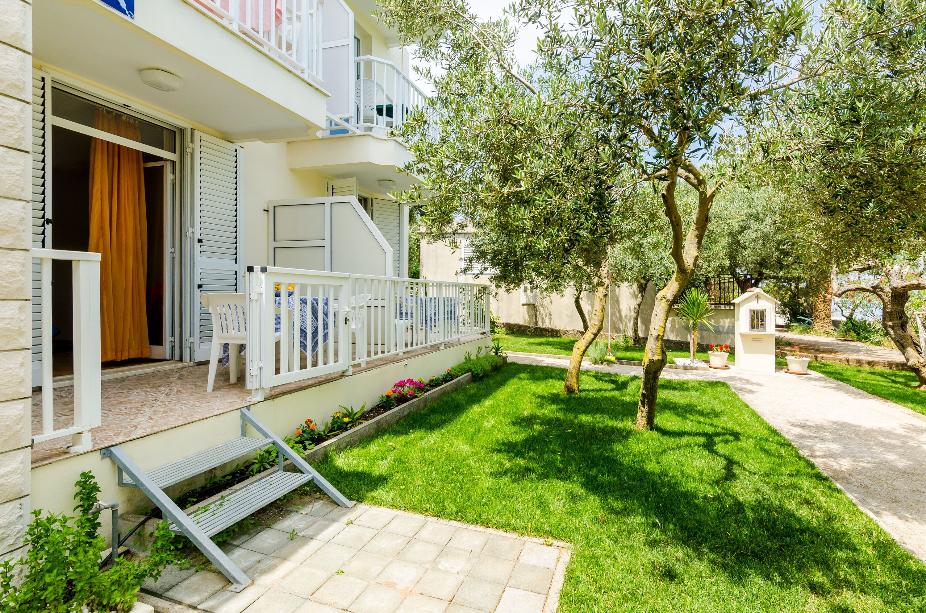 Apartments Glavor