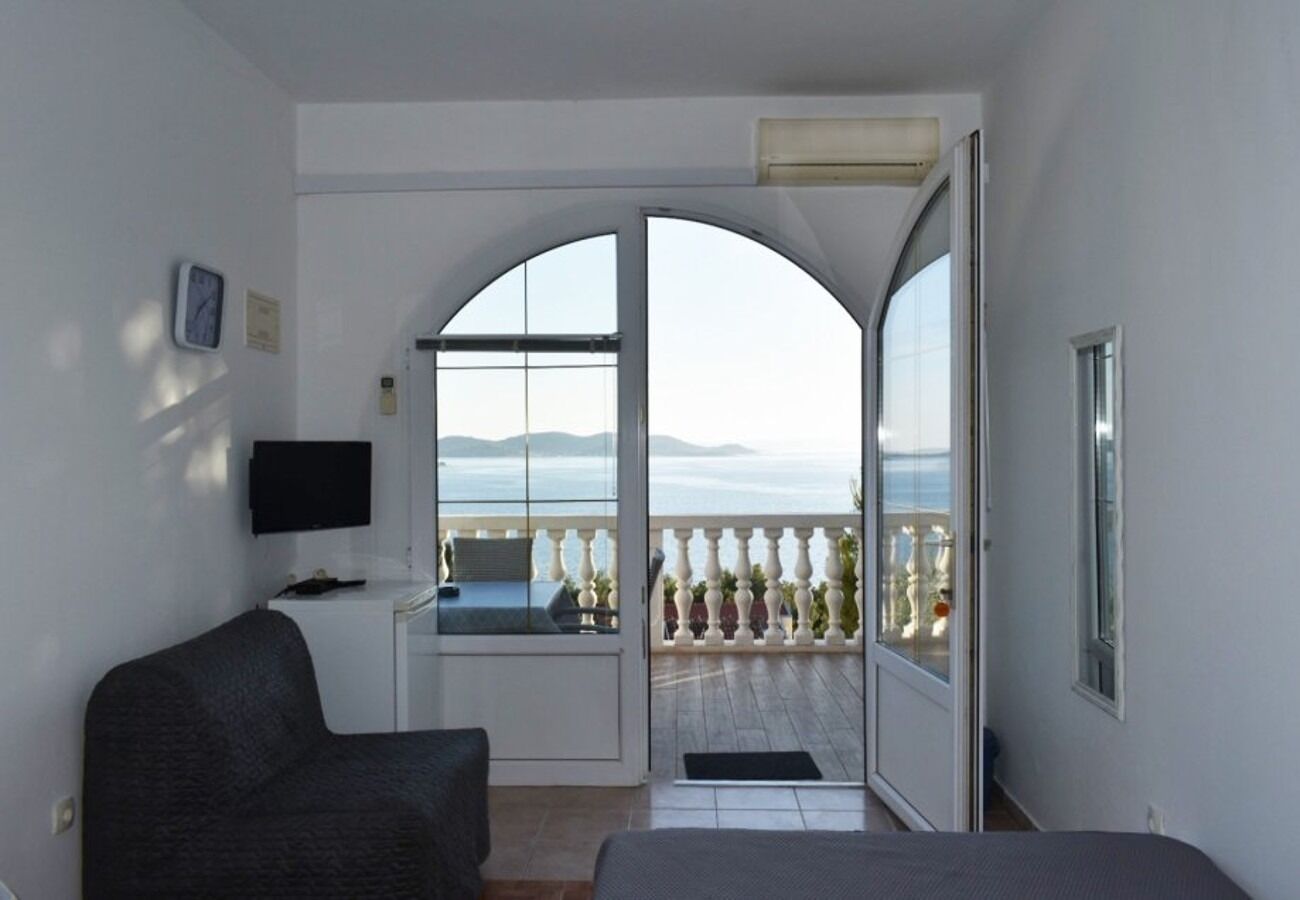 Apartments Josip