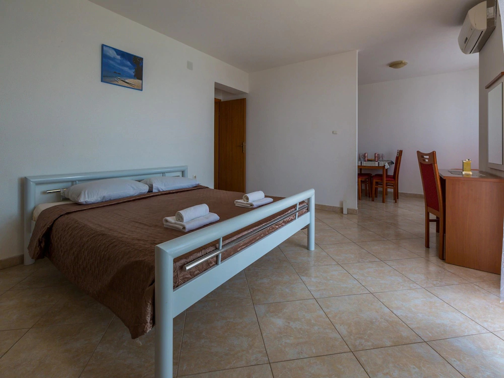 Apartments Adria