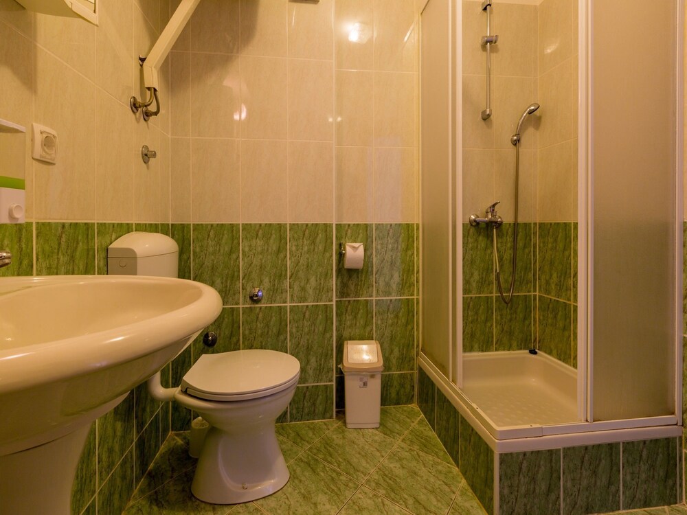 Apartments Adria
