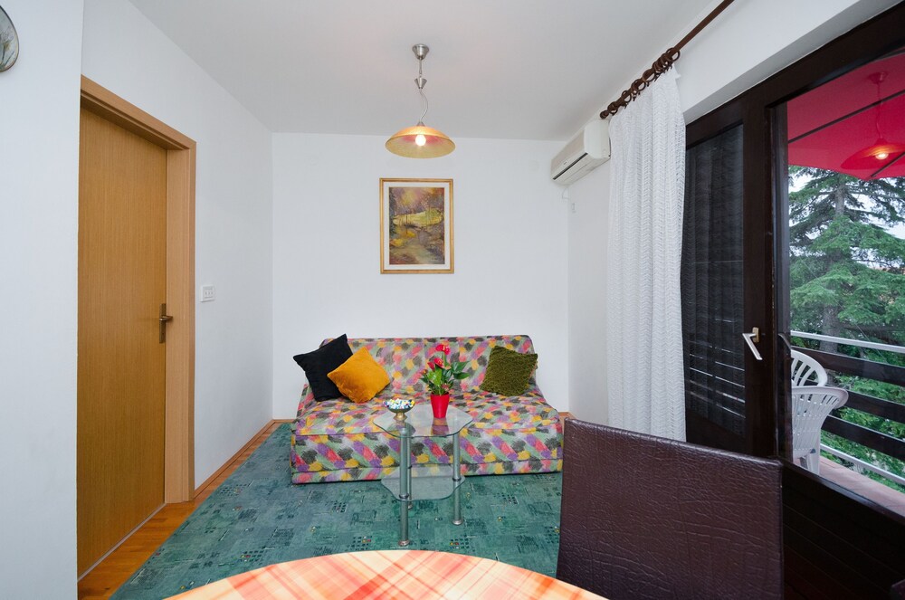 Apartments Dragica