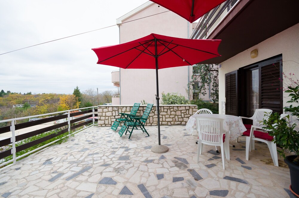 Apartments Dragica