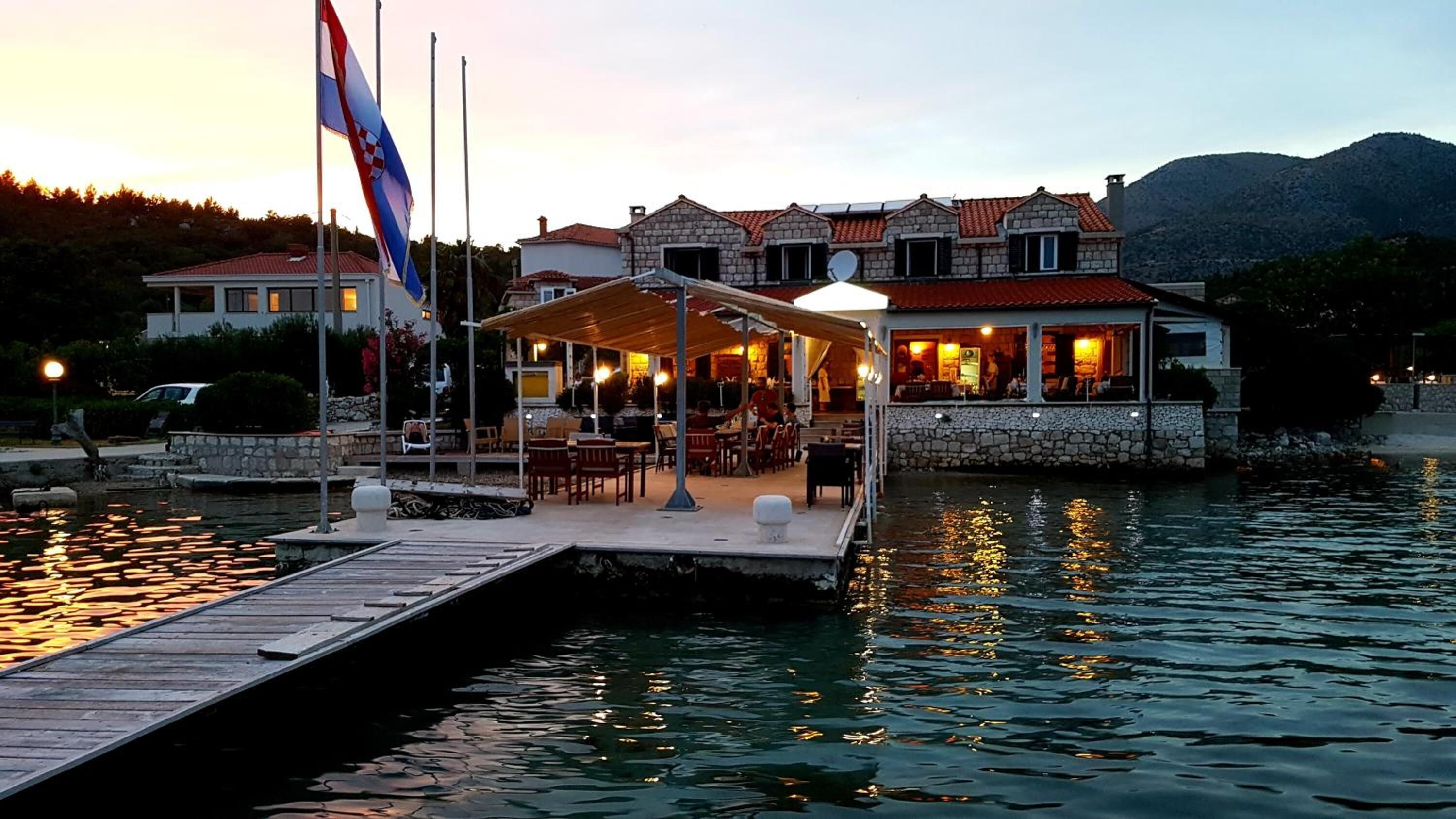 Sweet Village Hotel By The Sea