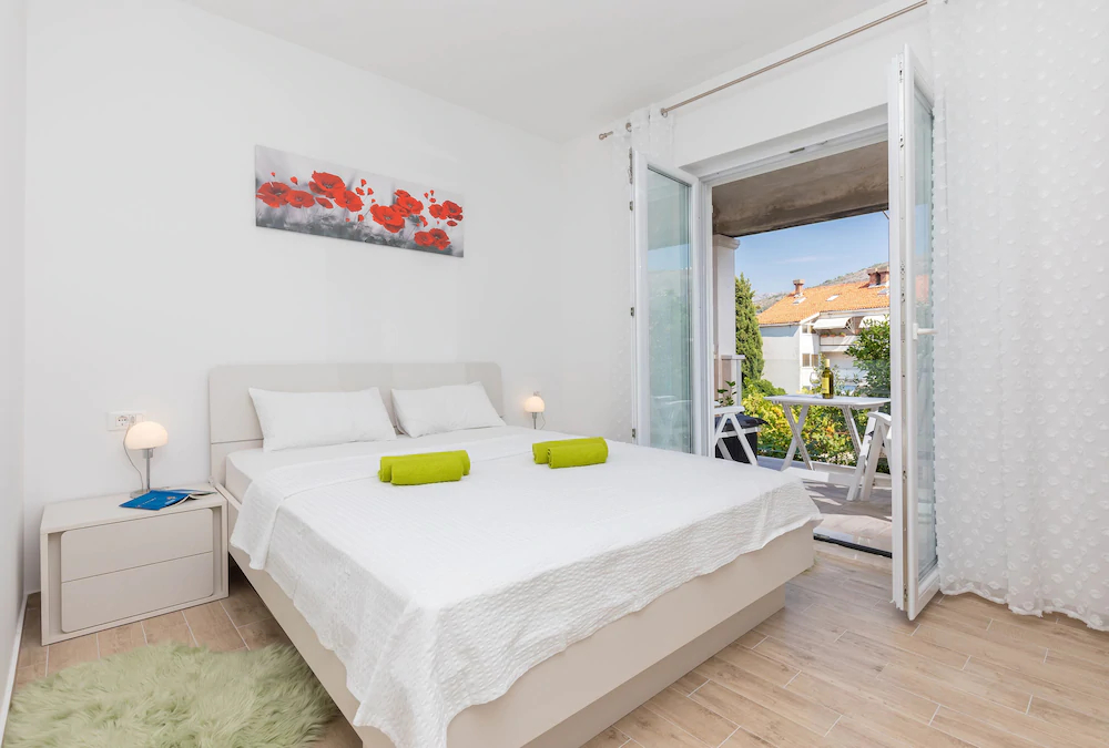 Angela Apartments