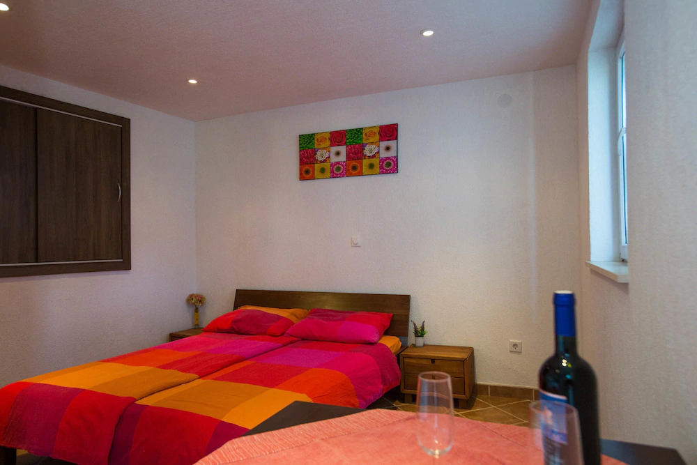 Anita Apartments