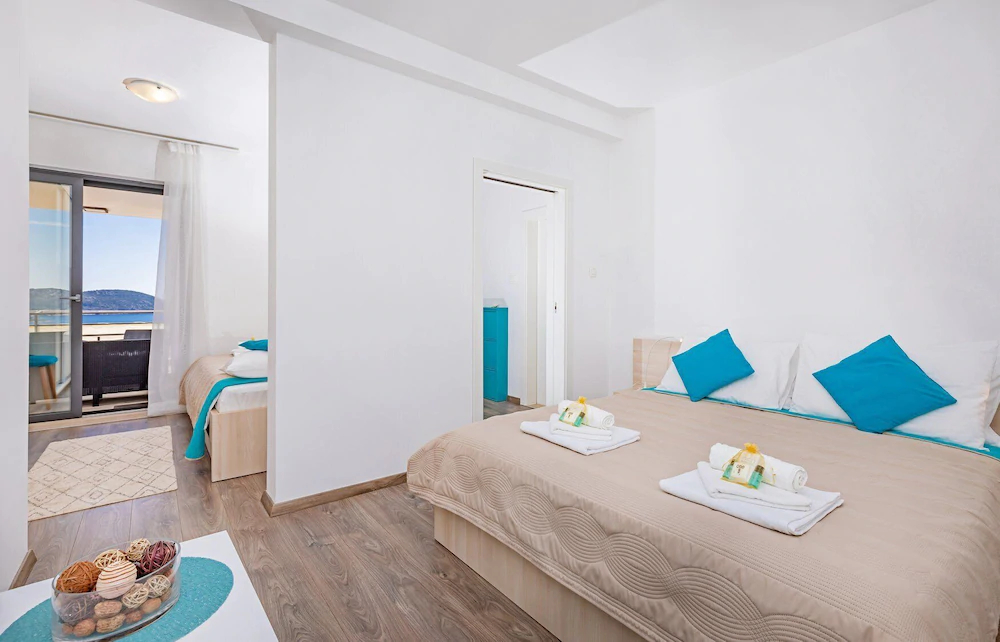 Apartmani D & J