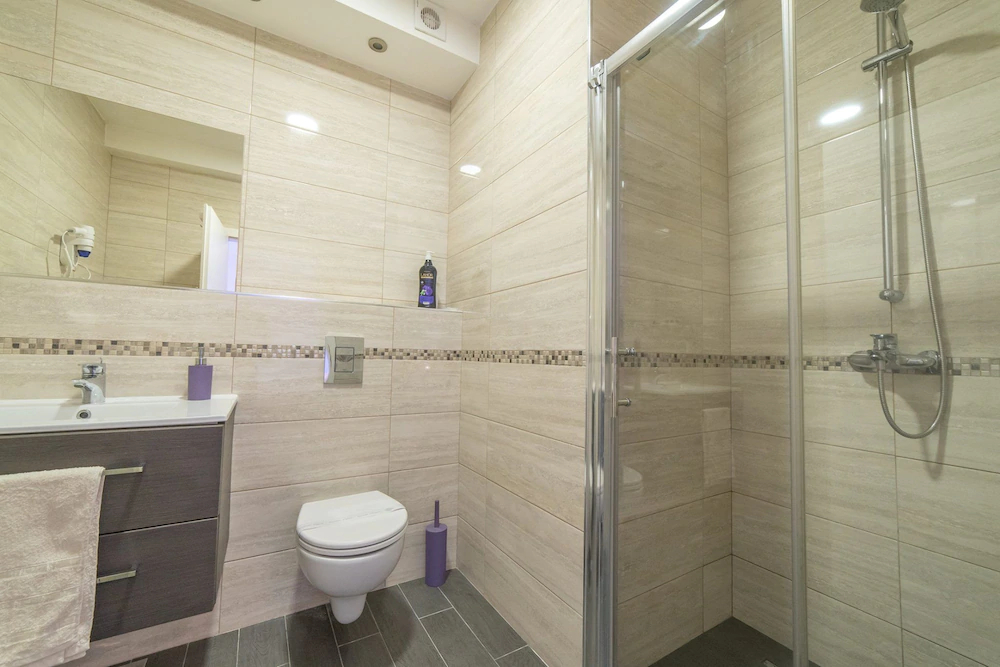 Apartmani D & J