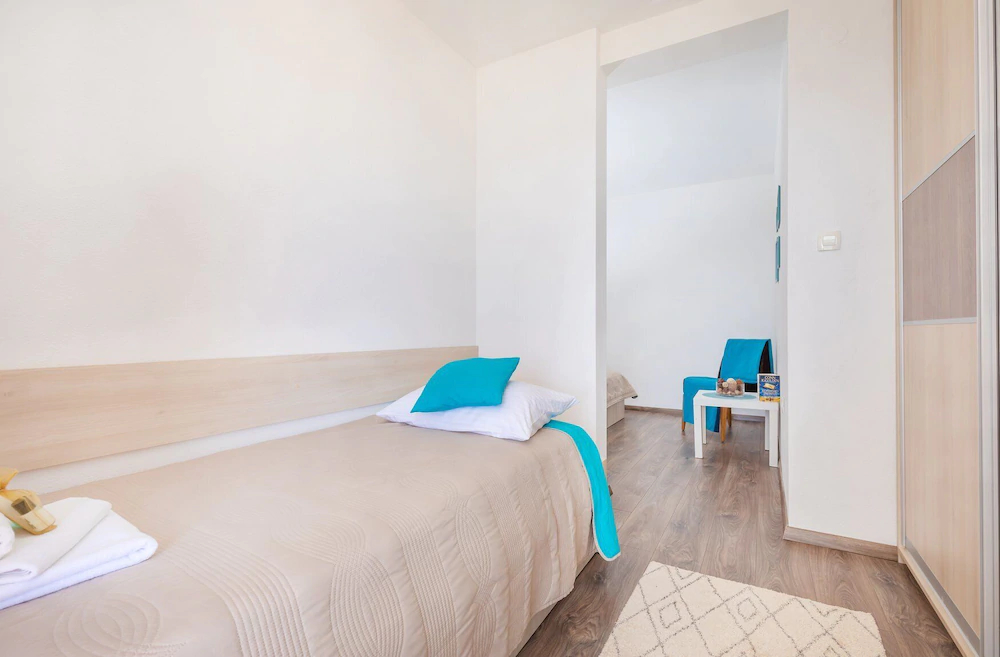 Apartmani D & J
