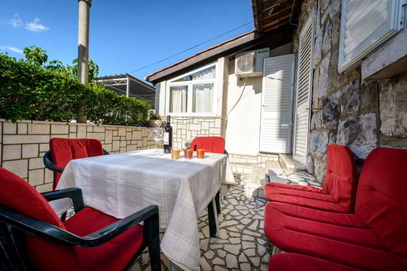 Apartmani Villa Tolja