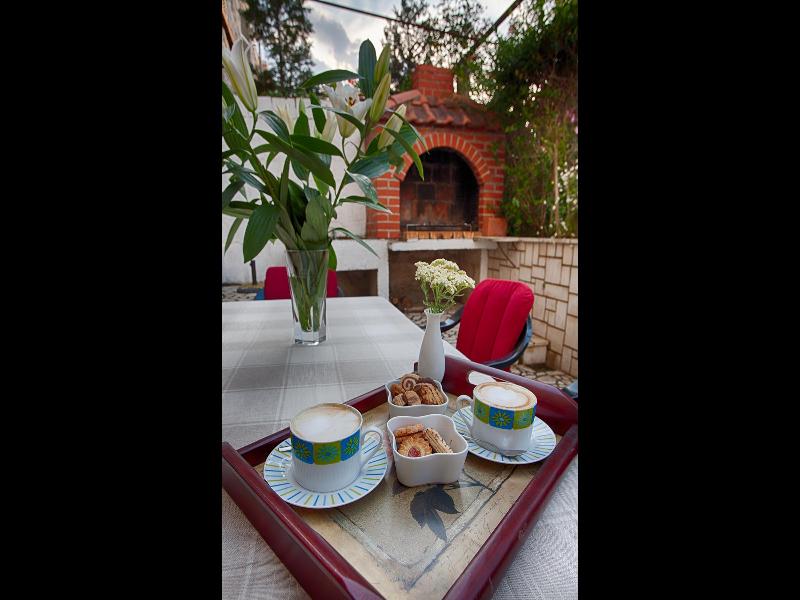 Apartmani Villa Tolja