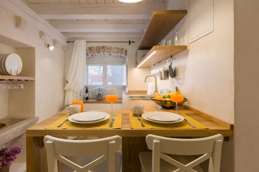 Apartment House Lina