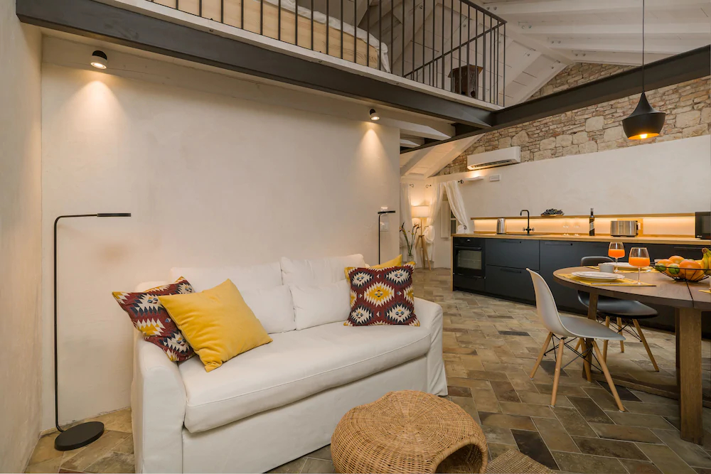 Apartment House Lina