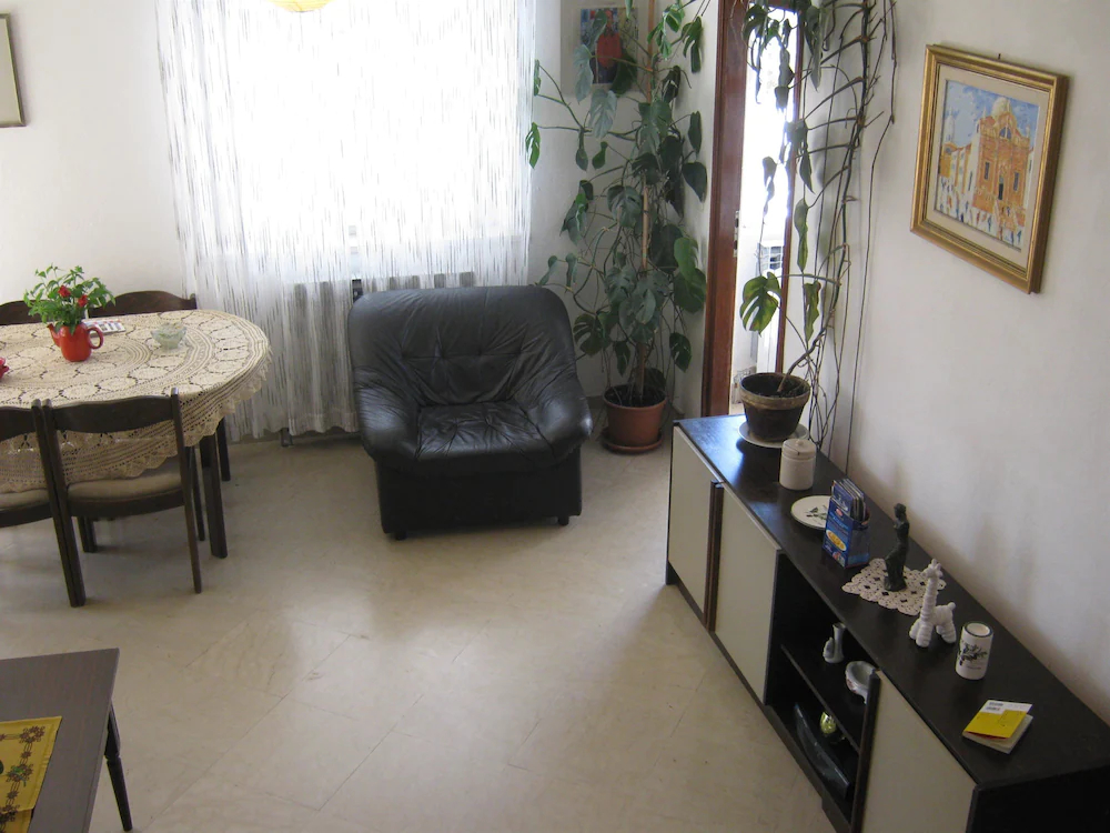 Apartments And Rooms Artemida