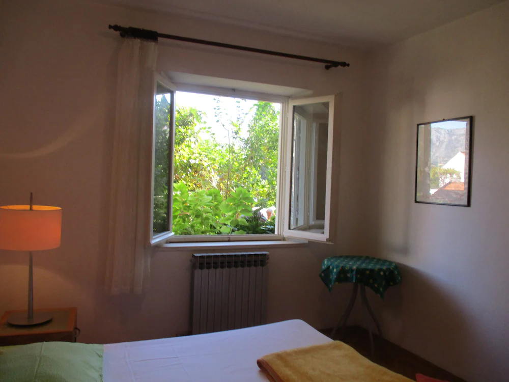 Apartments And Rooms Artemida