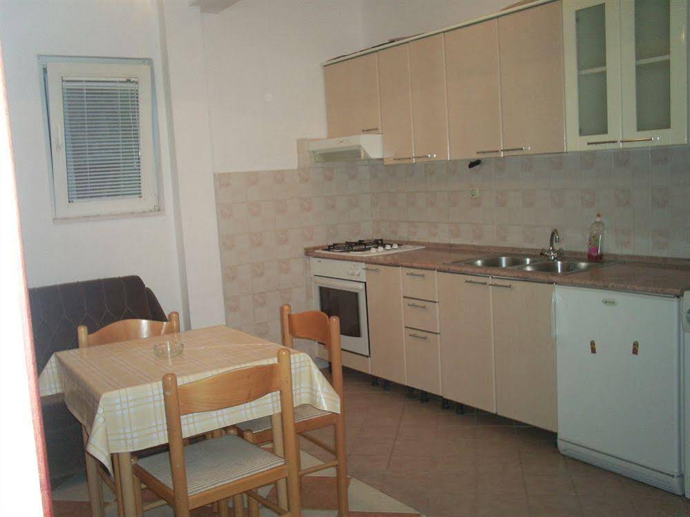 Apartments Bakoc