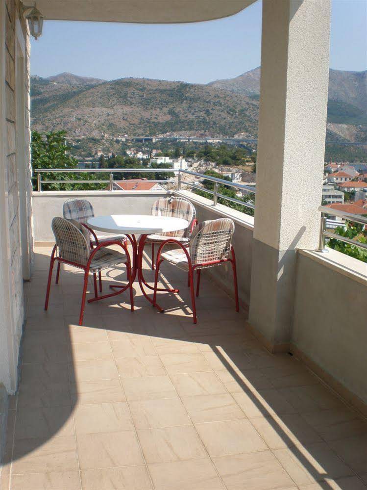 Apartments Bakoc