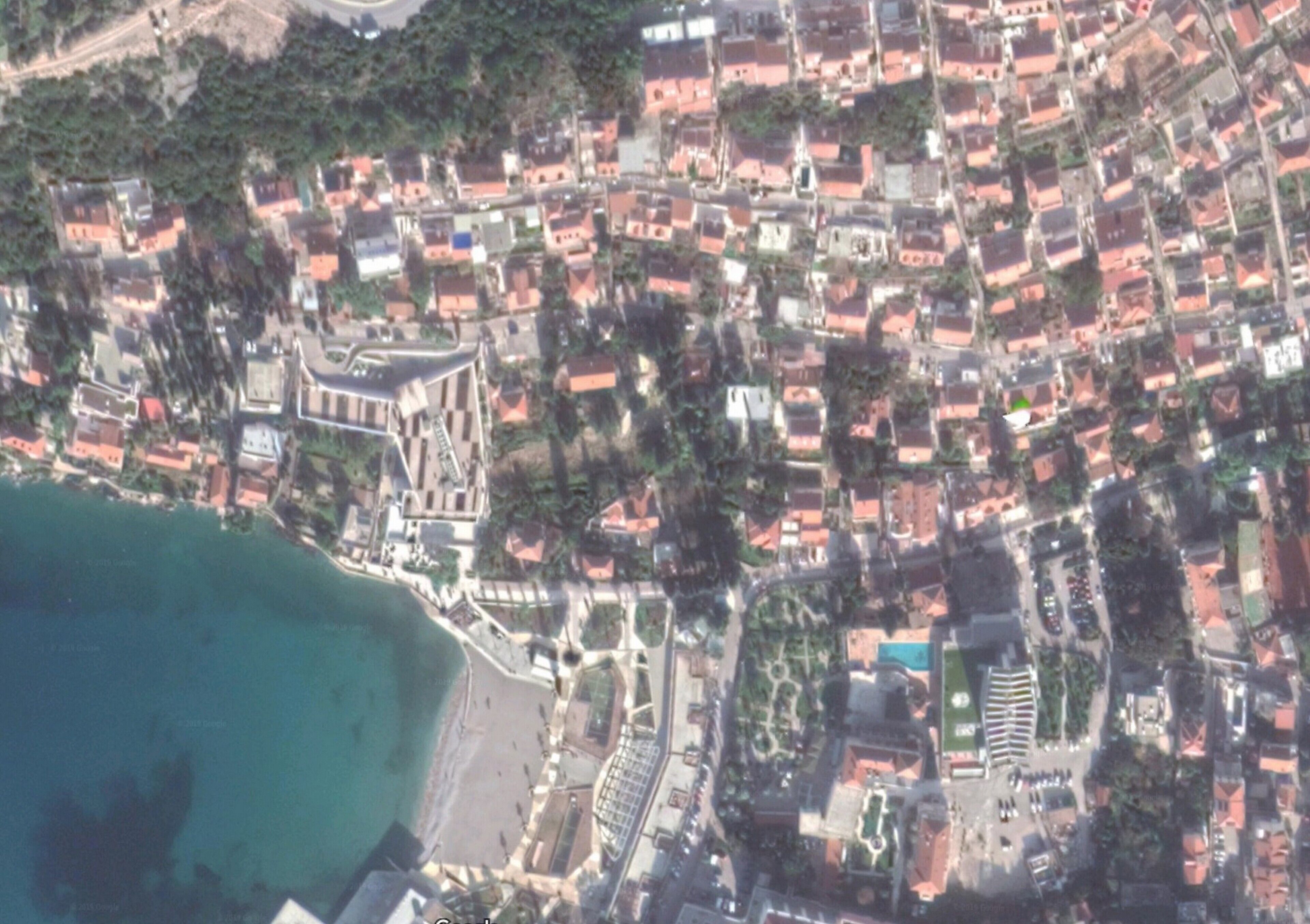 Apartments Elelu