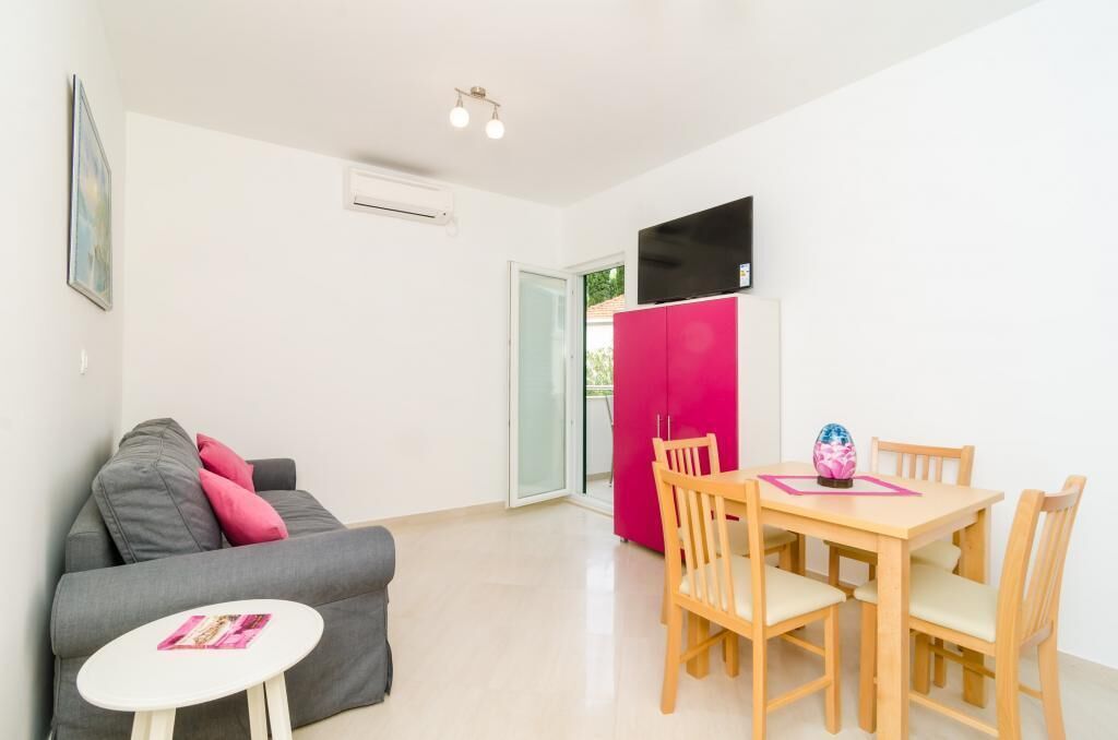 Apartments Eva